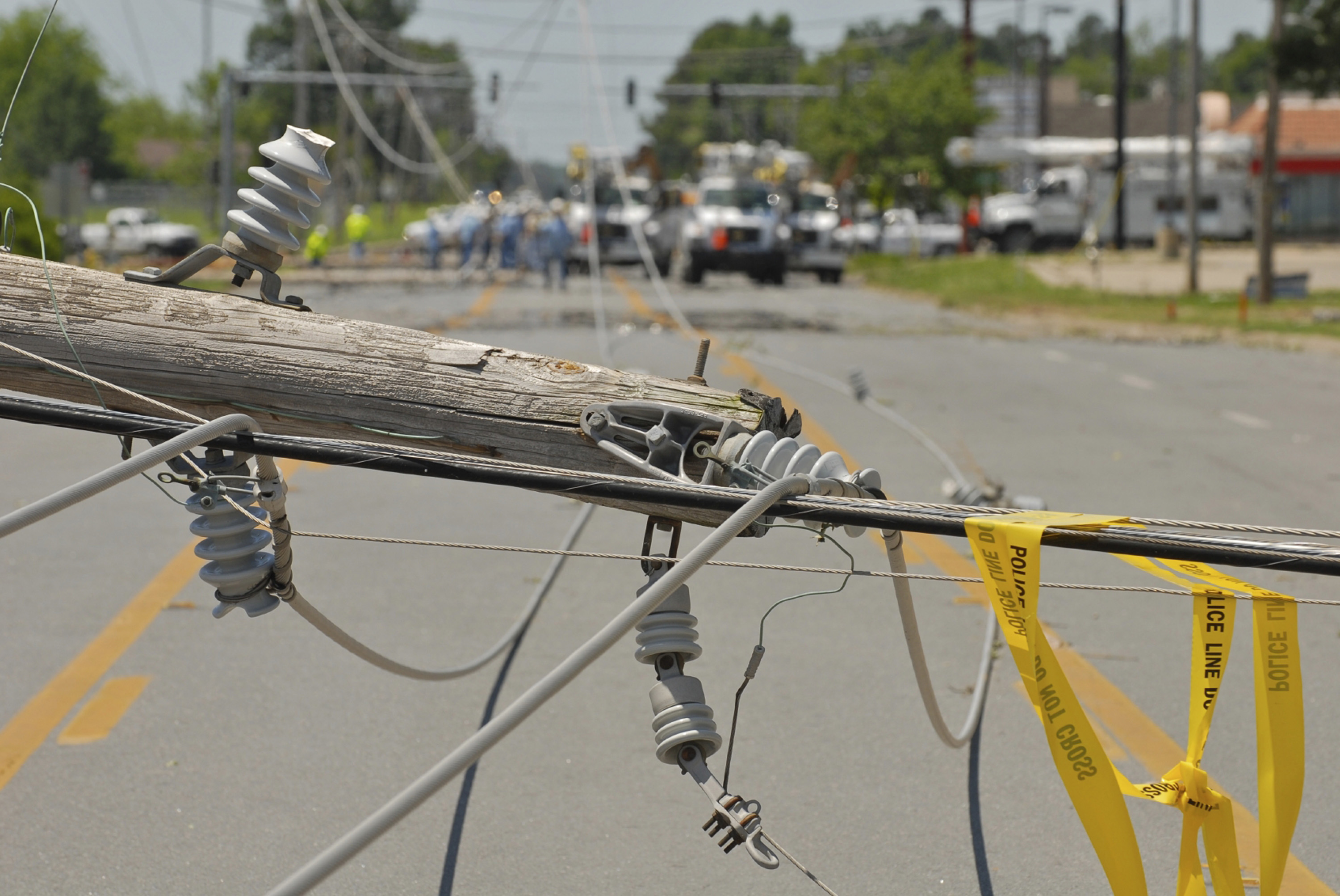 Frozen Fury Ice Storm Cripples Cities Power Lines Down - o3x583z